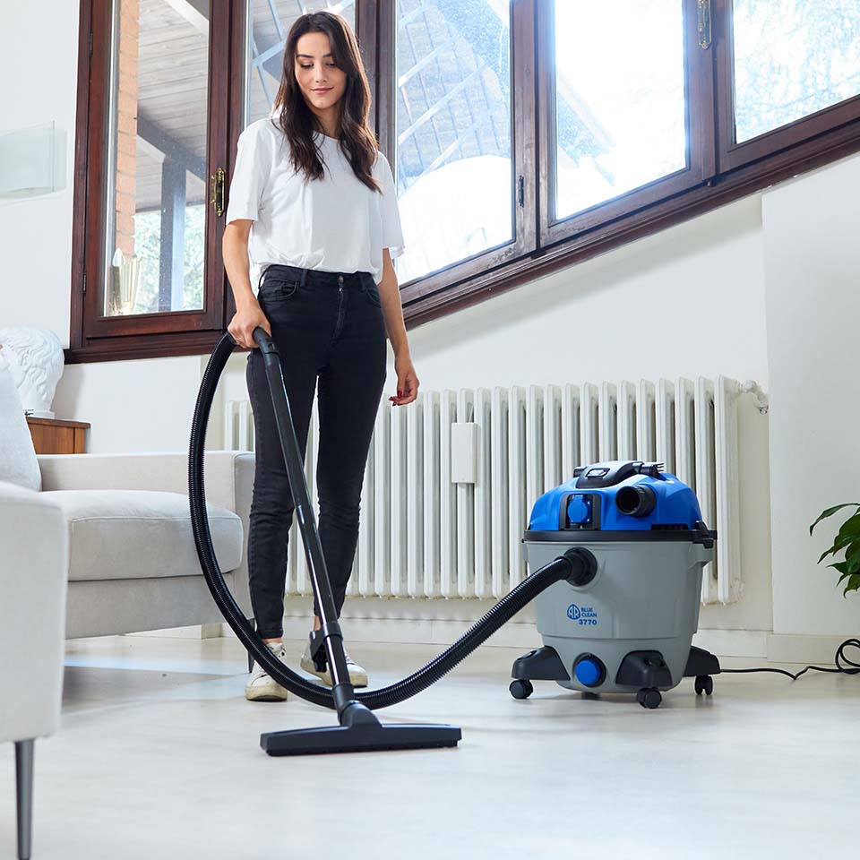 AR BLUE CLEAN - Bidone aspiraliquidi 3770