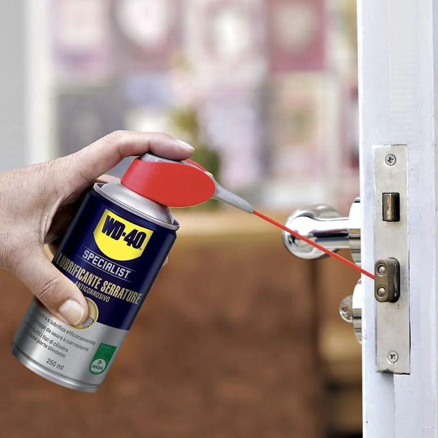 WD-40 - Lubrificante serrature