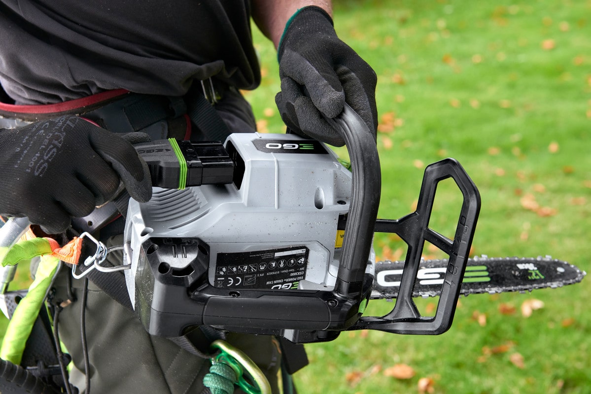 EGO - Motosega da potatura a batteria CSX 3000