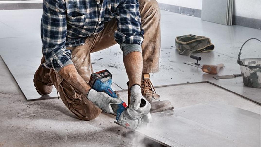 BOSCH - GWS 18V-7 Smerigliatrice angolare